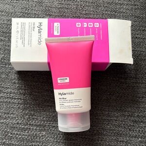 Hylamide HA Blur finishing serum